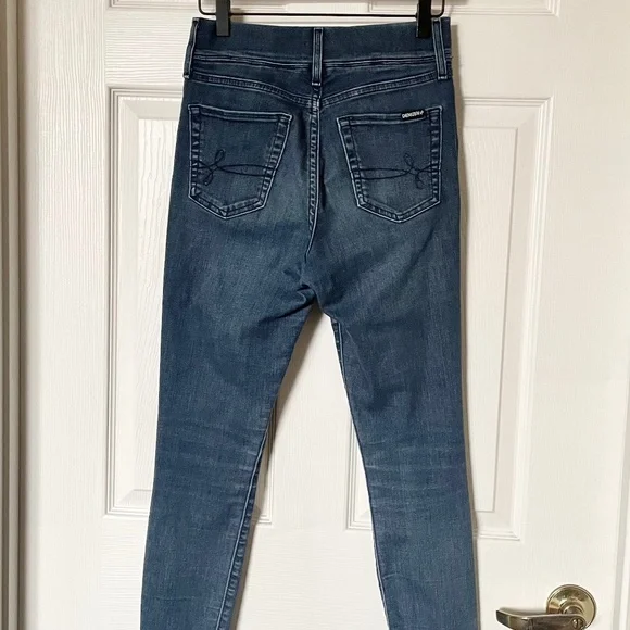 Ultra high-rise skinny jeans - Picture 2 of 2